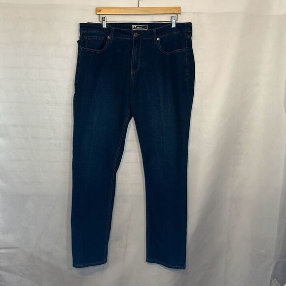 Unionbay UB Tech Mens Flex Denim Jeans Straight Fit Dark Blue38x34NWT Y36PUAM - Picture 1 of 9